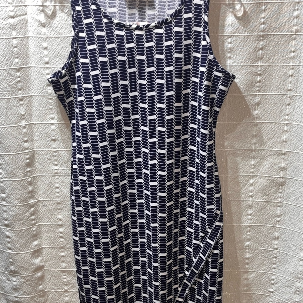 Kohl's Navy and White Patterned Midi Dress